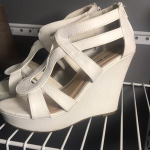 White Top Moda Wedges